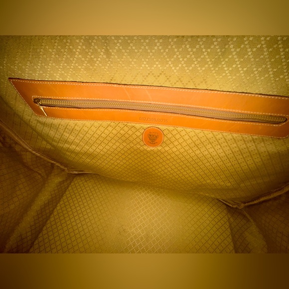 Vintage Gucci Monogram Duffle w/coa - Picture 7 of 11